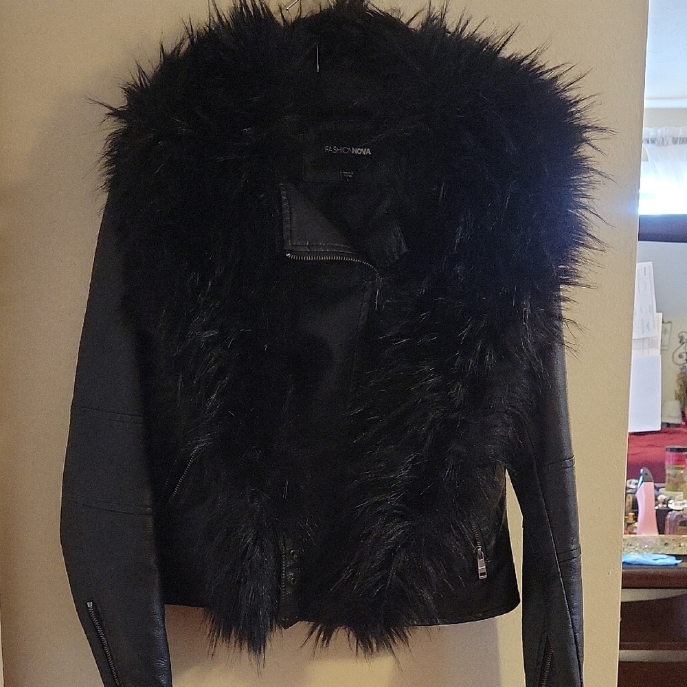 Fashion Nova Black Leather Jacket with Faux Fur Collar